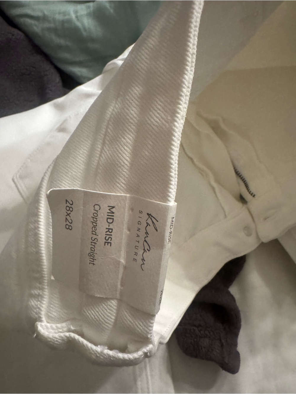 Kancan Signature Mid-Rise Cropped Straight White Jeans